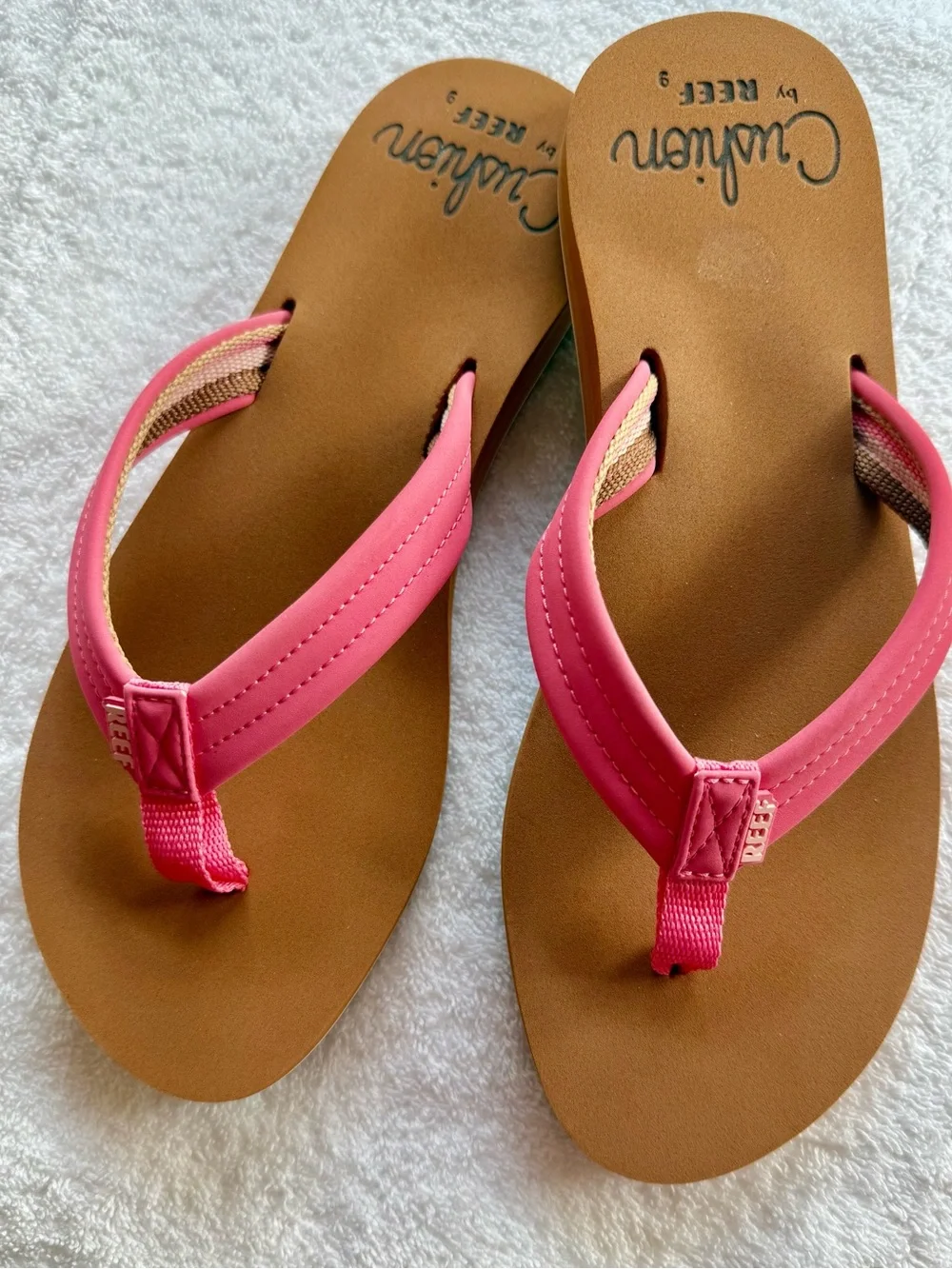 Reef Pink Padded-strap Flip Flop Sandals size 9